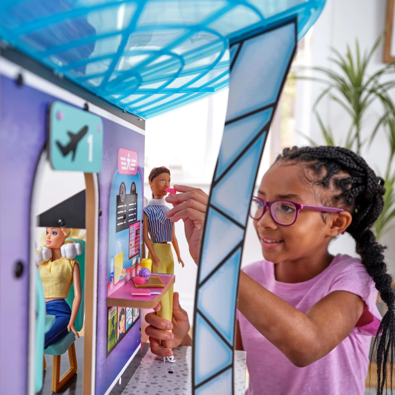 KidKraft Luxe Life 2-in-1 Wooden Airport & Jet Plane Doll Play Set - Image 9