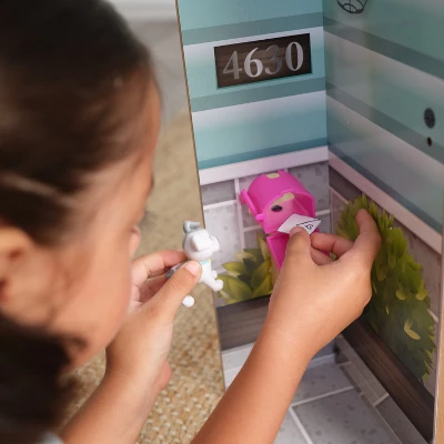 KidKraft Purrfect Pet Wooden Dollhouse - Image 9