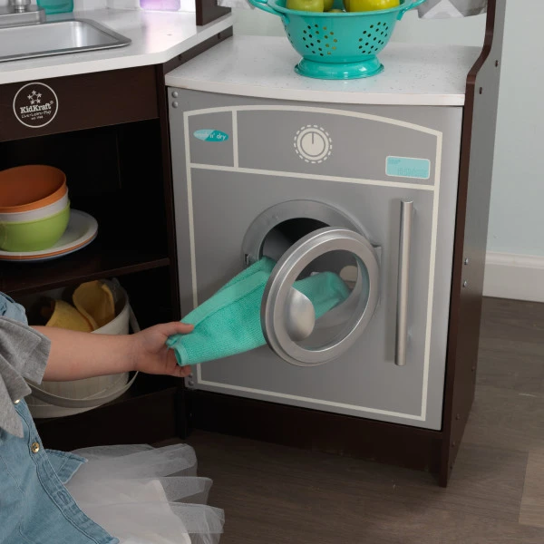 KidKraft Ultimate Corner Play Kitchen - Image 5